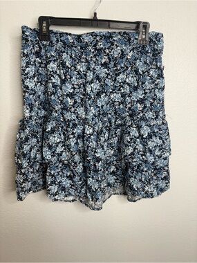 Tommy Hilfiger Large Knee Length Floral Skirt